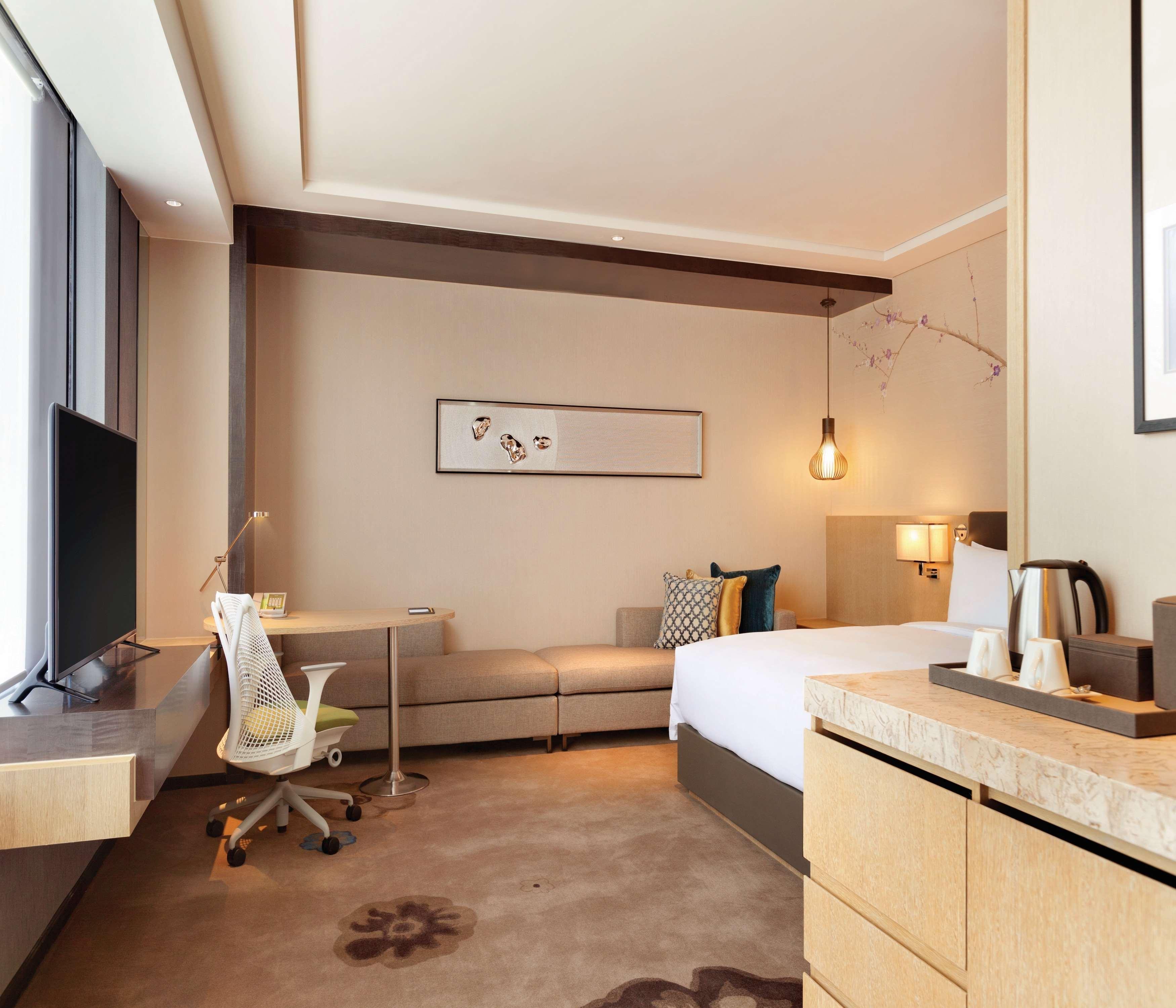 Hilton Garden Inn Дандонг Екстериор снимка