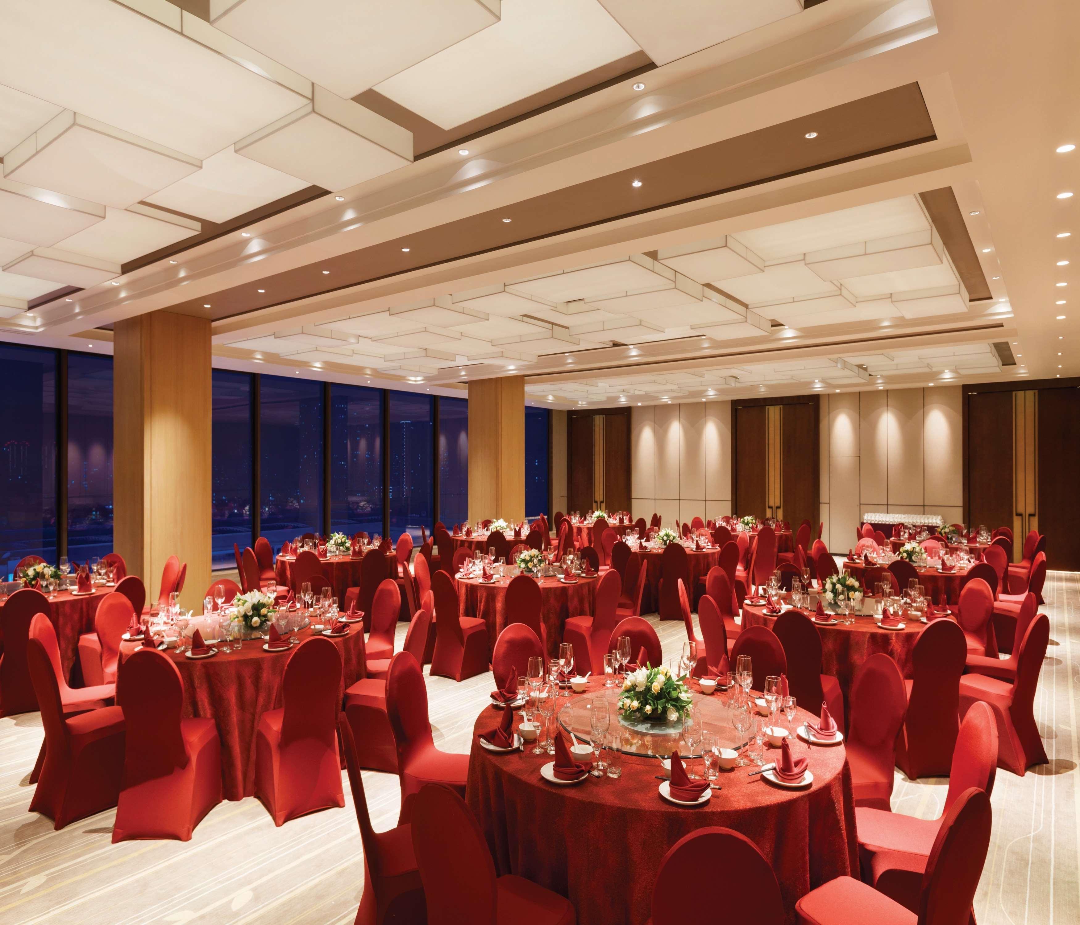 Hilton Garden Inn Дандонг Екстериор снимка